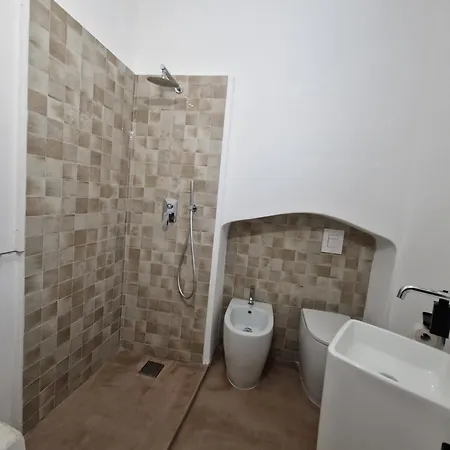 Alojamento de Acomodação e Pequeno-almoço Casa Cromie Parabita